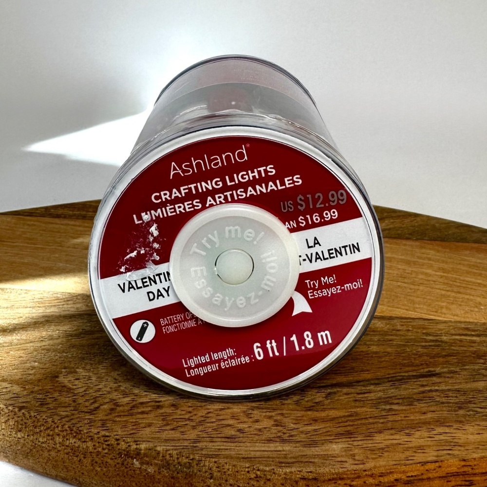 Ashland Valentine’s Day Lips String Lights | 6 ft | NWT - Picture 4 of 4